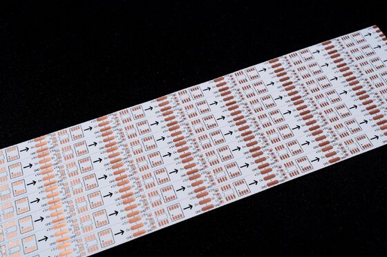 شراء 5050RGB 12mm FPC ضوء LED مرن مع التحكم الذكي لتزيين سقف الفندق online manufacture