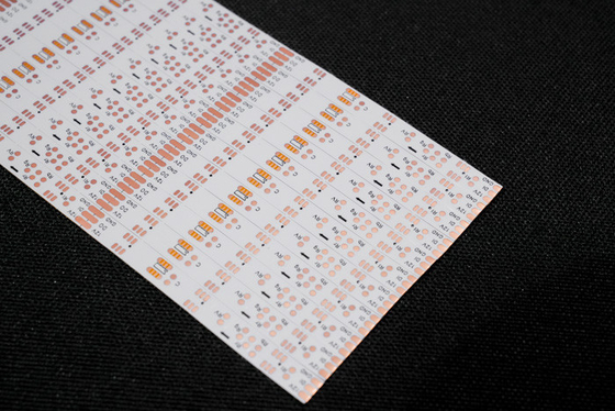 LED مع نقطة انقطاع استئناف وظيفة نسخة لونية خيالية FPCB Light Strip FPC Custom PCB Design Assembly لوح الدائرة المطبوعة RGB 5050-30leds / PCS-9.8*503-24VDوجود طبقة مزدوجة FPCB