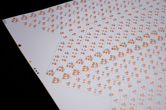 طبقة مزدوجة من الأقراص المرنة مع مستوى الحماية من الحريق V0 و 0.25 ملم سمك لإضاءة LED