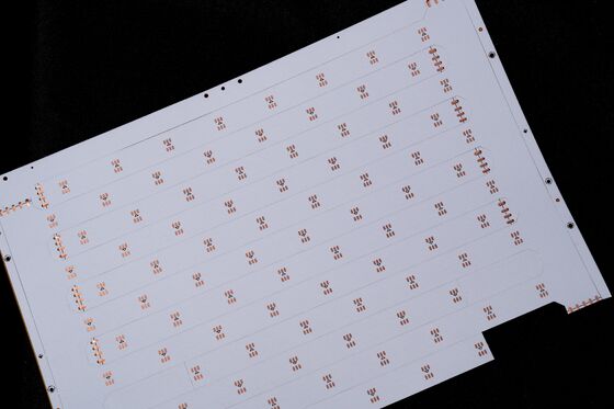لوحة دوائر مرنة ذات طبقة مزدوجة قابلة للتخصيص مع مستوى حماية من الحريق V0 لـ PCB الحزام LED